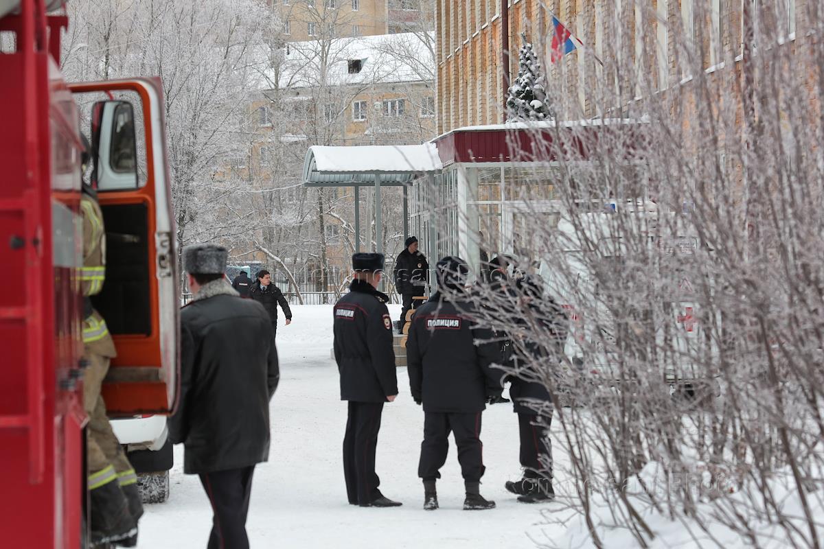 Резня в карелии. Школа 127 Пермь нападение. ЧП В Перми в школе. Резня в Ивантеевке.